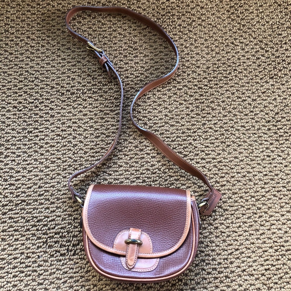 Brown shoulder bag